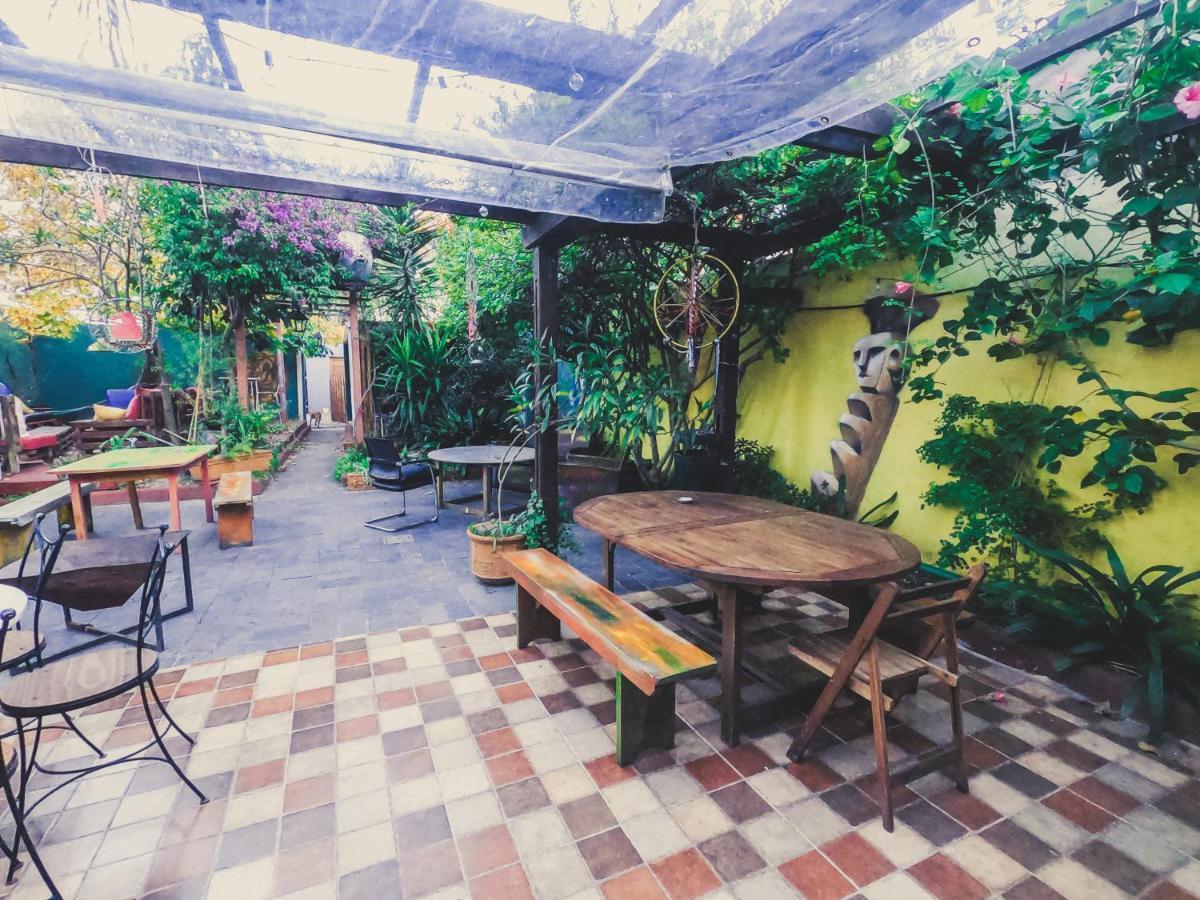 Charruas Hostel Montevideo Exterior photo