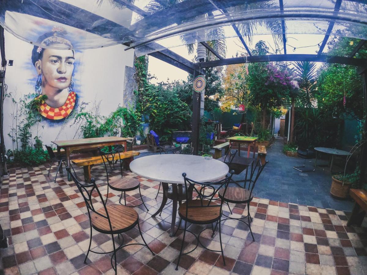 Charruas Hostel Montevideo Exterior photo